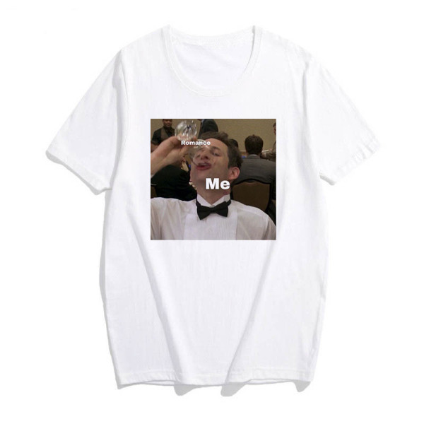 Sieviešu ikdienas balts T-krekls ar aplikāciju un īsām piedurknēm