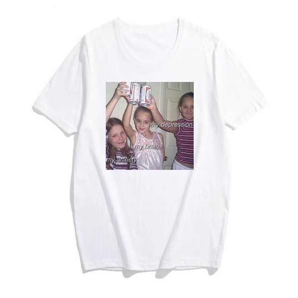 Sieviešu ikdienas balts T-krekls ar aplikāciju un īsām piedurknēm