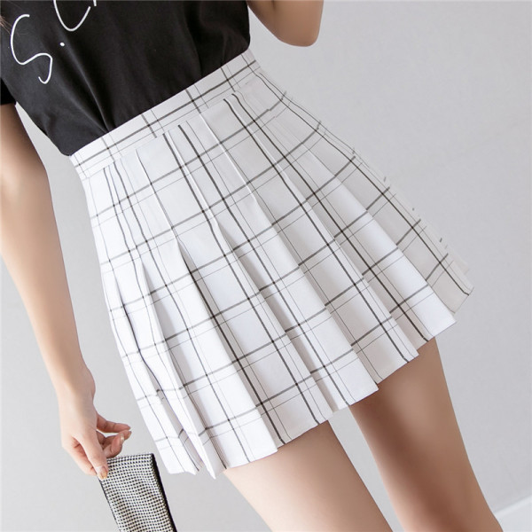 Model nou fusta scurta plisata de dama cu talie inalta