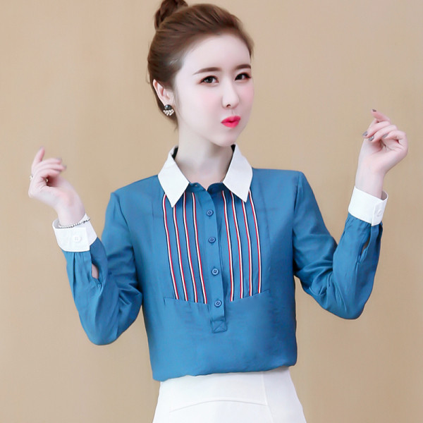 Cămașă de damă de ultimă generație, cu guler și nasturi clasici