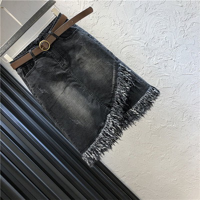 Ležerna ženska suknja sa visokim strukom i resama u crnoj boji