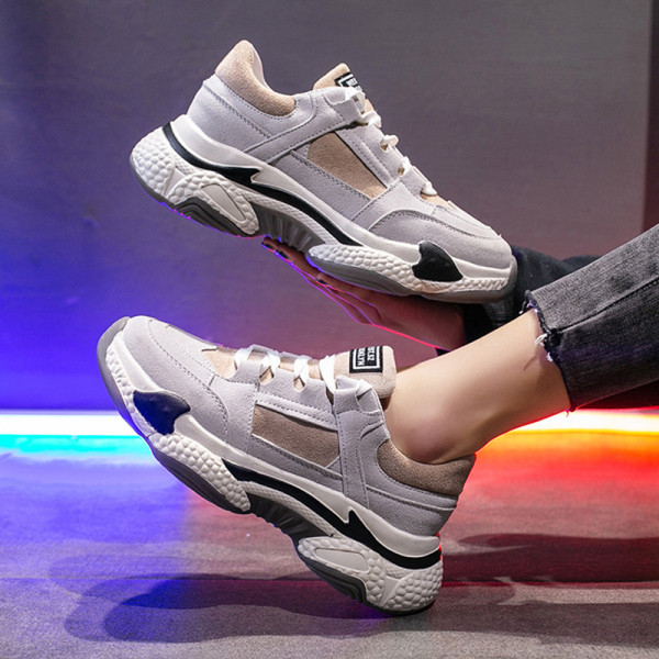 Ikdienas sieviešu kedas ar raupju zoli no eko zamšādas