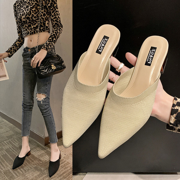 Ženske moderne papuče na špicasti model s niskom petom