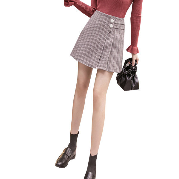 Moteriškas languotas sijonas aukštu juosmeniu ir sagomis