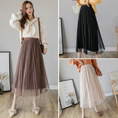 Moodne naiste seelik tülli ja pärlitega – kõrge vöökoht