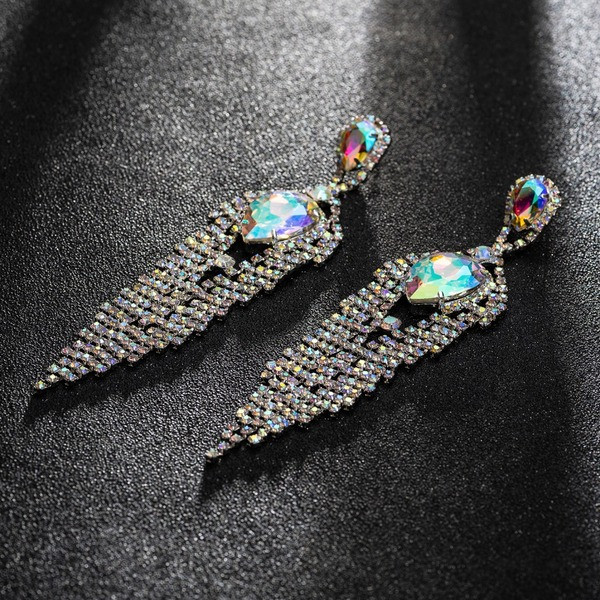 Stilīgi sieviešu piekaramie auskari ar krāsainu akmeni