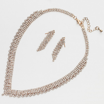 Elegantne naiste komplekt, mis sisaldab kaelakee ja kõrvarõngaid