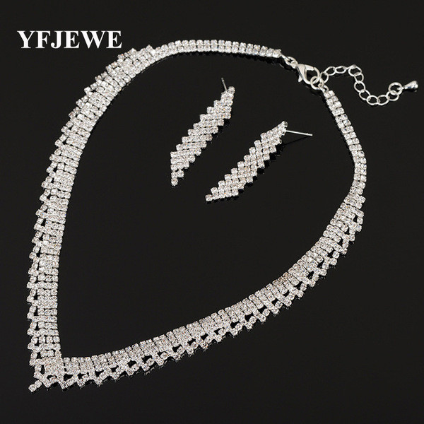 Elegantne naiste komplekt, mis sisaldab kaelakee ja kõrvarõngaid