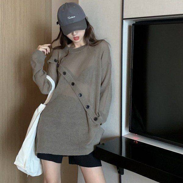 Широка дамска пролетна блуза с копчета 