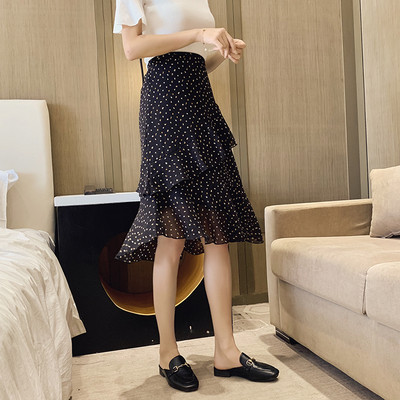 Sieviešu asimetrisks svārki ar augstu vidukli un A līniju