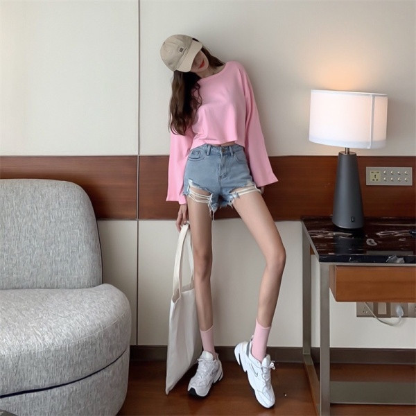 Ежедневна дамска блуза с овално деколте 