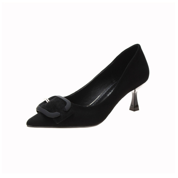 Sieviešu ikdienas apavi ar zemu papēdi no eko zamšādas