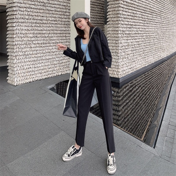 Hosszú női nadrág magas derékkal