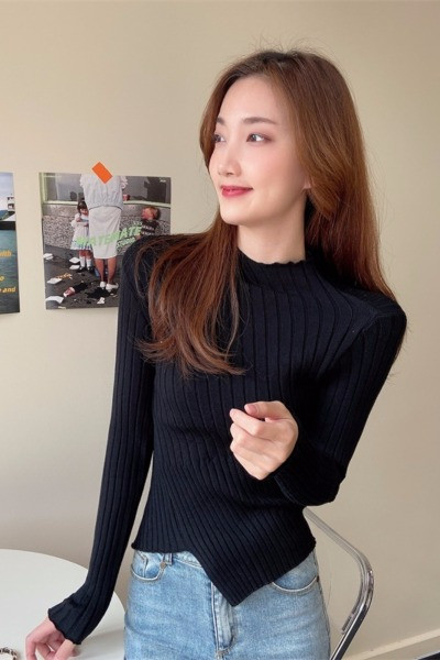 Вталена дамска асиметрична блуза 