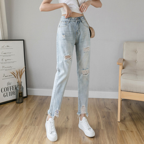 Ikdienas sieviešu garie džinsi ar saplēstiem motīviem