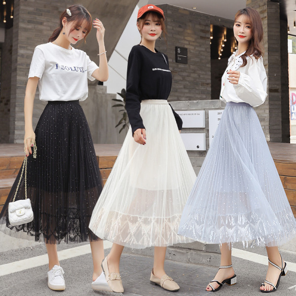 Модерна дамска пола с тюл и дантела -разкроен модел