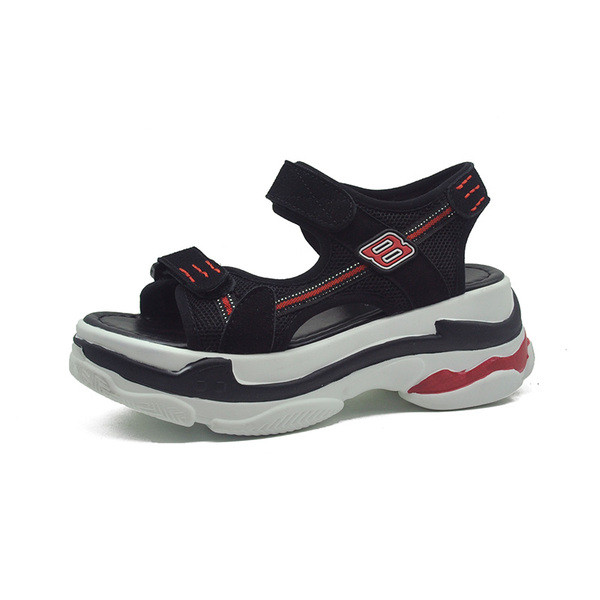 Дамски ежедневни сандали с висока подметка  и лепенки