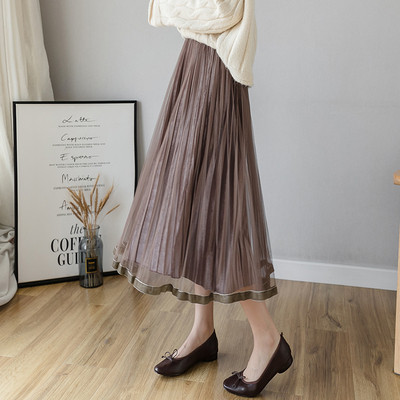 Mūsdienīgi sieviešu piegriezuma kroku svārki ar augstu vidukli