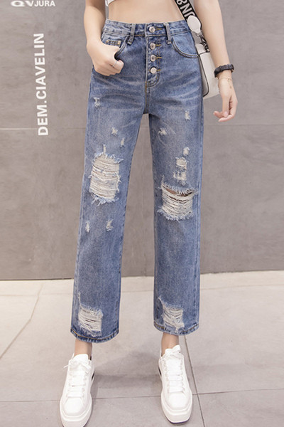 Mūsdienīgi sieviešu džinsi ar pogām un saplēstiem motīviem