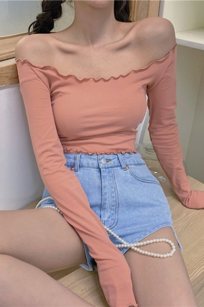 Moteriška laisvalaikio trumpa palaidinė pailgintomis rankovėmis