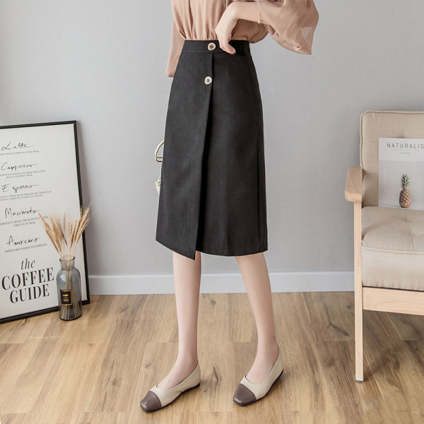 Fusta de dama model dreapta cu nasturi si talie inalta