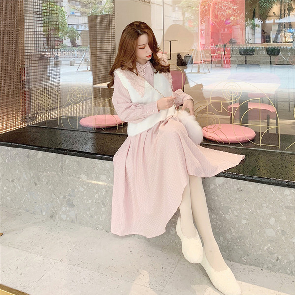 Dmaska duga haljina s dugmićima i dugim rukavima