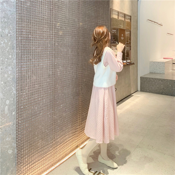 Dmaska duga haljina s dugmićima i dugim rukavima