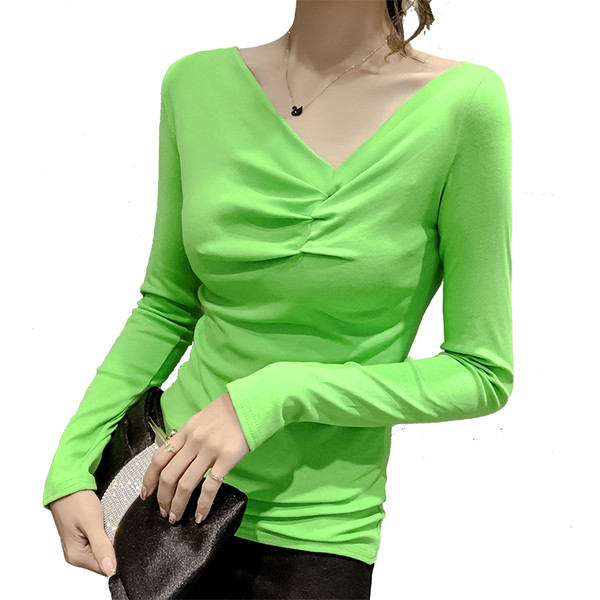 Moteriška laisvalaikio palaidinė ilgomis rankovėmis ir špico iškirpte