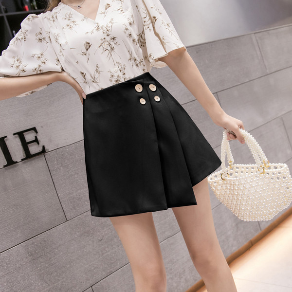 Suknja-hlače asimetrični model s visokim strukom