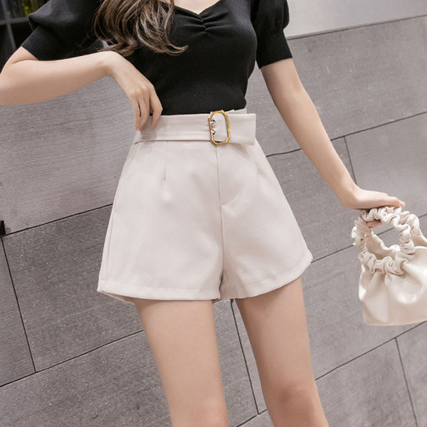 Eleganti sieviešu šorti ar jostu