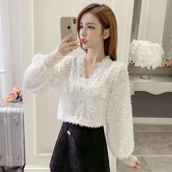 Modern női ing hosszú ujjal és csipkével