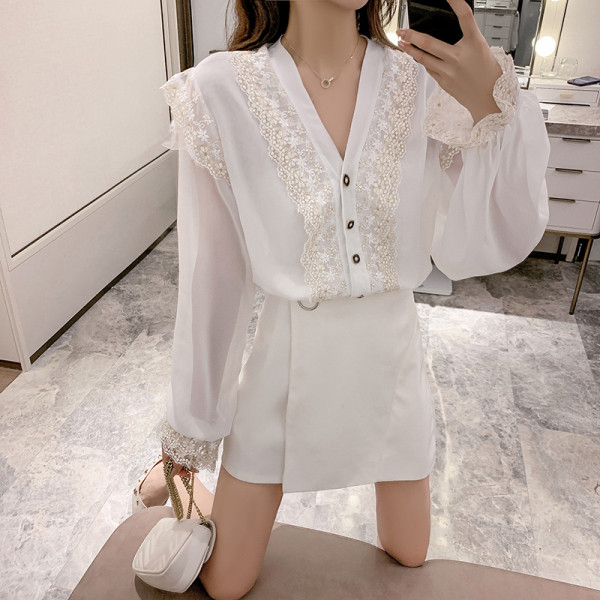 Cămașă elegantă de damă cu dantelă model lat