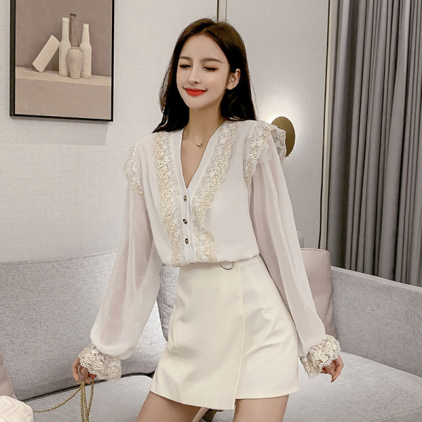 Cămașă elegantă de damă cu dantelă model lat