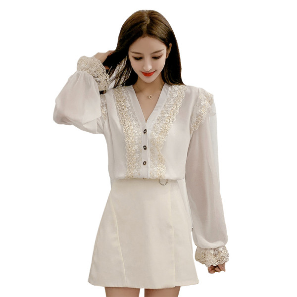 Cămașă elegantă de damă cu dantelă model lat