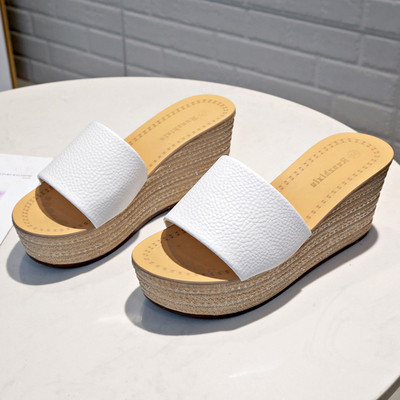 Női modern papucs magas emelvénnyel