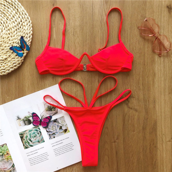 Moderns divdaļīgs peldkostīms neona krāsās