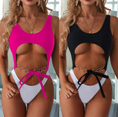 Täielik väljalõigatud osaga ja metallist vööga ujumistrikoo