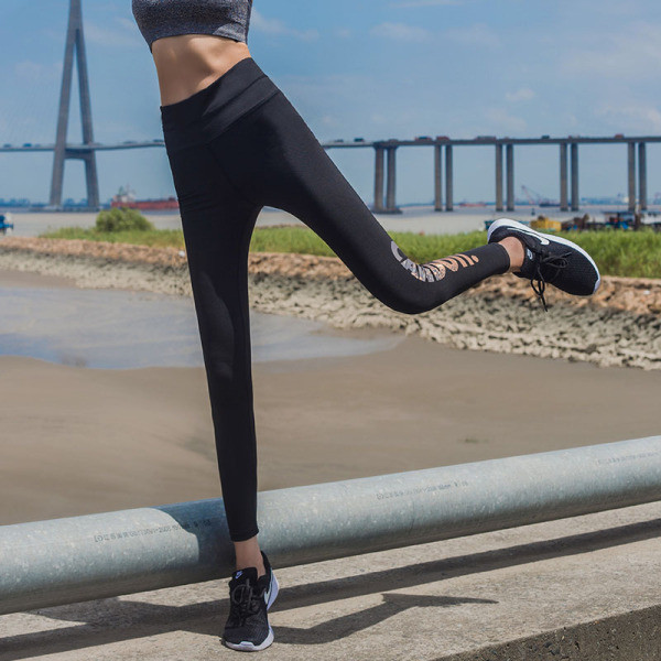 Jambiere sport de damă cu talie înaltă și inscripție colorată