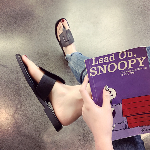 Дамски ежедневни чехли с равна подметка от еко кожа 