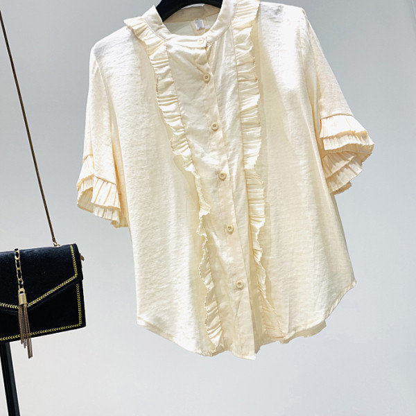 Jauna modeļa sieviešu krekls ar ovālu kakla izgriezumu un platām piedurknēm