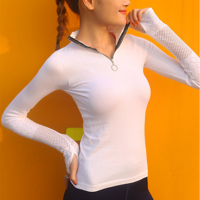 Moteriška sportinė palaidinė su užtrauktuku ir tinkleliu ant rankovių