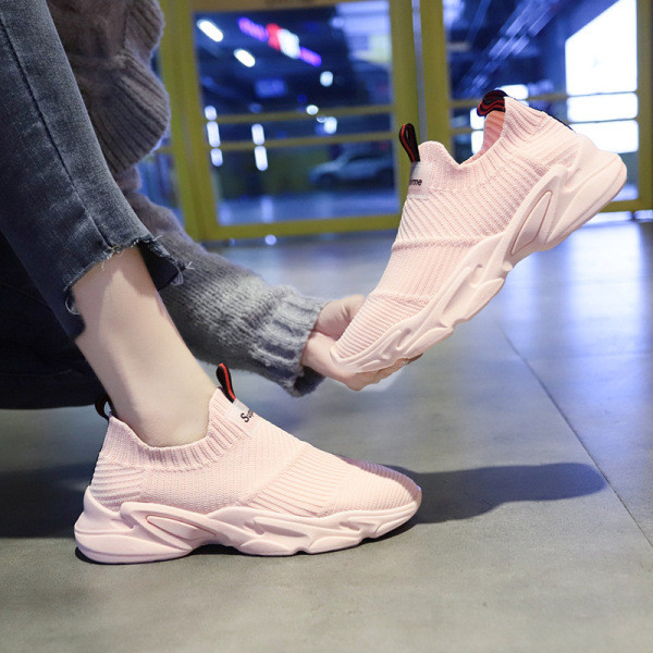 Νέο μοντέλο πάνινα παπούτσια αθλητικά σε στυλ  κάλτσα με σκληρή σόλα