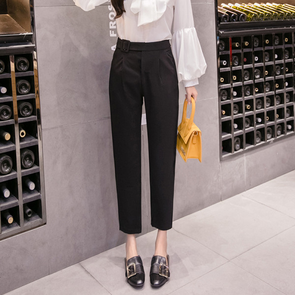 Stilīgas sieviešu bikses ar augstu vidukli un jostu - taisns modelis