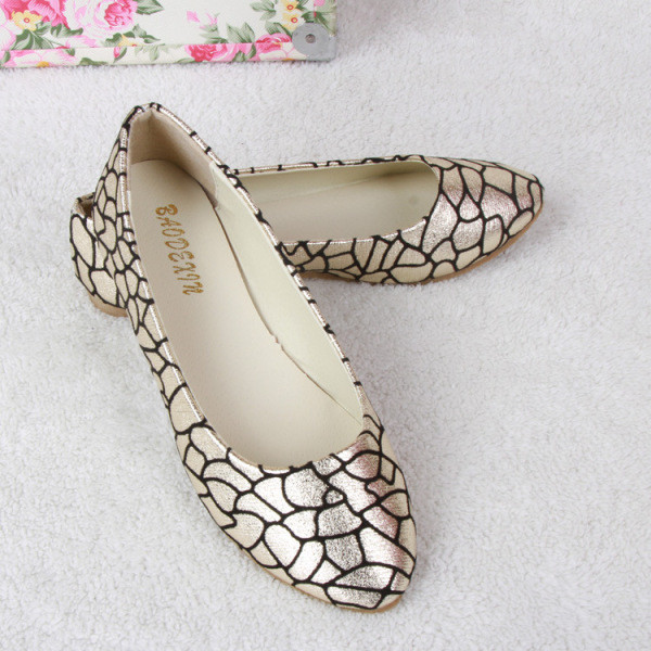 Női alkalmi mokaszinok eko bőrből, sima modell