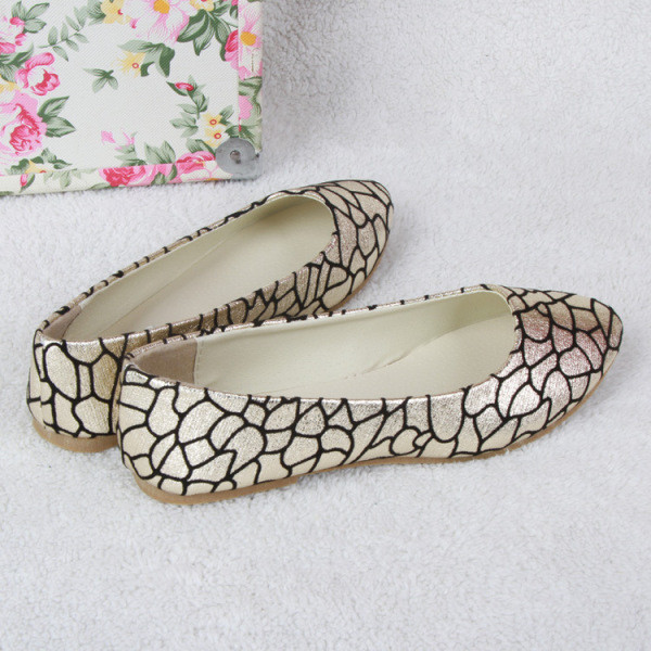 Női alkalmi mokaszinok eko bőrből, sima modell