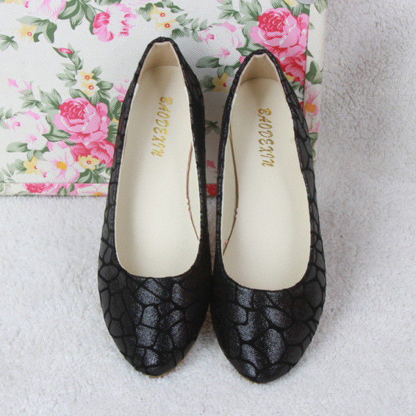 Női alkalmi mokaszinok eko bőrből, sima modell