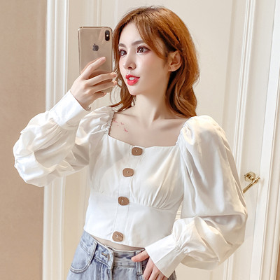 Cămașă scurtă casual de damă, cu nasturi și decolteu pătrat