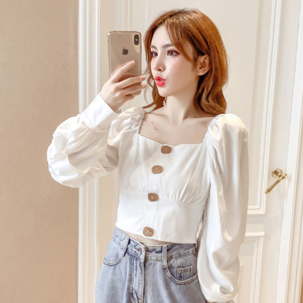 Cămașă scurtă casual de damă, cu nasturi și decolteu pătrat