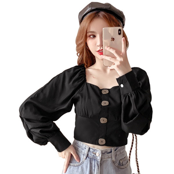 Cămașă scurtă casual de damă, cu nasturi și decolteu pătrat