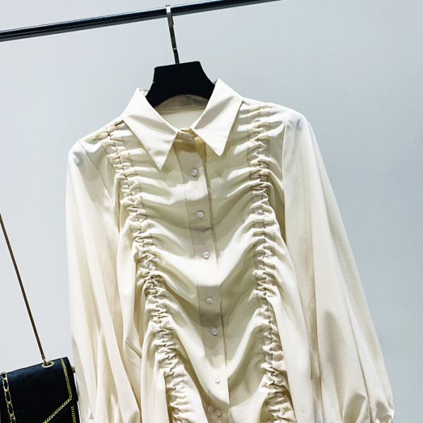 Új modell női ing klasszikus gallérral, szegélyezett részekkel